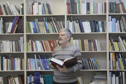 8 ноября 2019 года в Карпогорской центральной библиотеке им. Ф. А. Абрамова состоялась презентация книги "Из истории Пинежского края" Виктора Мёрзлого.