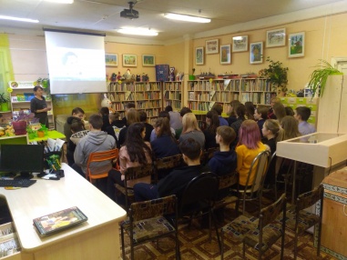 В Карпогорской детской библиотеке начался цикл мероприятий, посвященных 100-летнему юбилею Федора Александровича Абрамова.