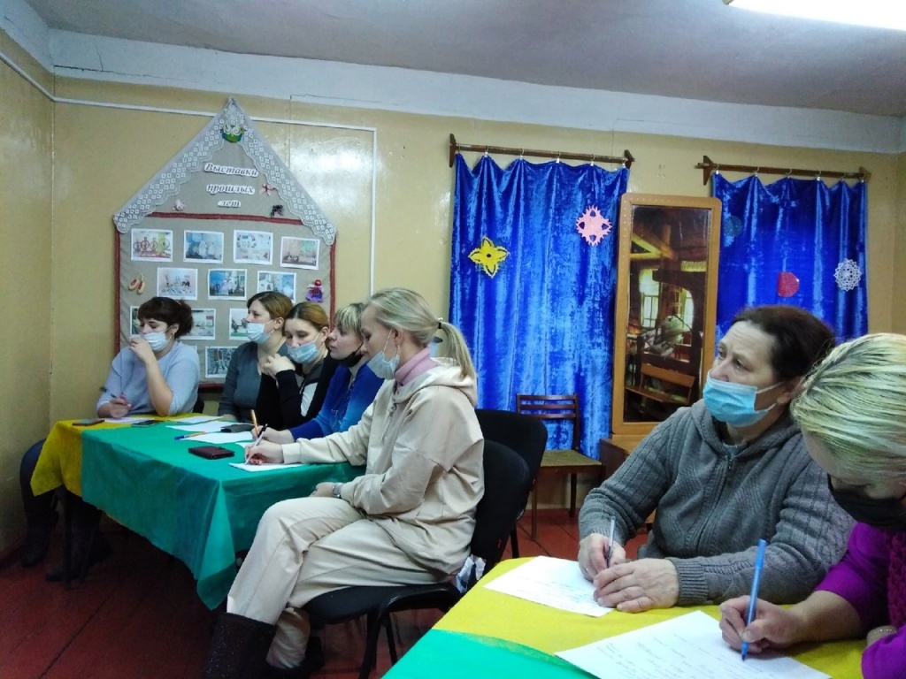 Ломоносов игра.jpg Ломоносов игра.jpg