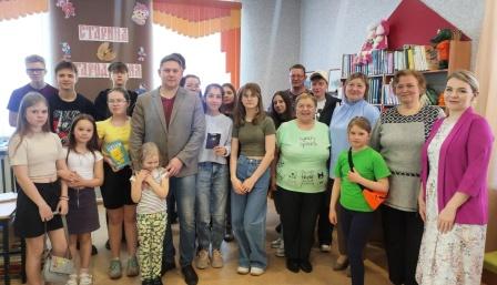 p_TWuACUCis.jpg p_TWuACUCis.jpg