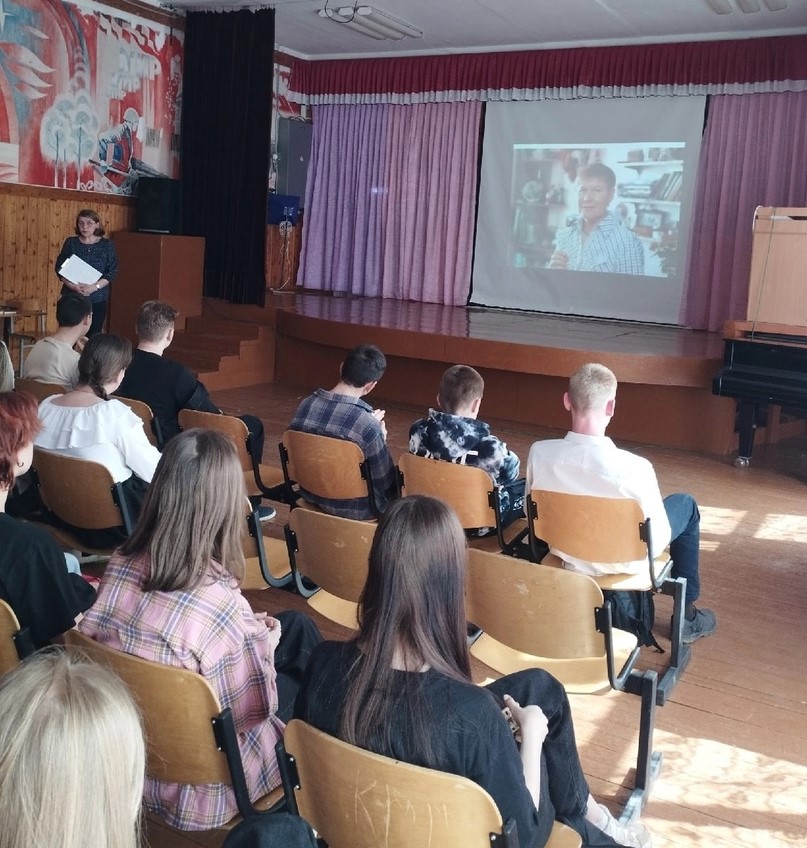 С книгами Елены Габовой знакомились в Двинской библиотеке