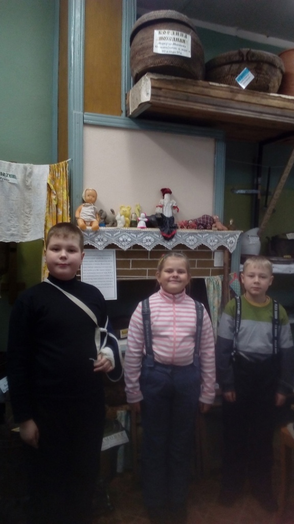 Дорогорское. Комната Памяти.jpg