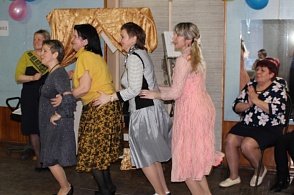 Танец "Летка Енка"