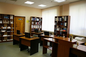 Центральная библиотека - ЦПИ2 г. Мирный