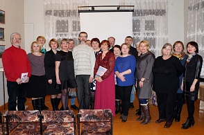 Литературные аккорды. С. Макарьина и И.Сизов. Фото на память