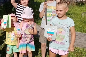 Я рисую родной флаг
