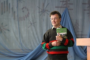 Владимир Афанасьевич Тюпин - председатель ЛитО "Истоки", член редакционного совета альманаха "Русского Севера слово"